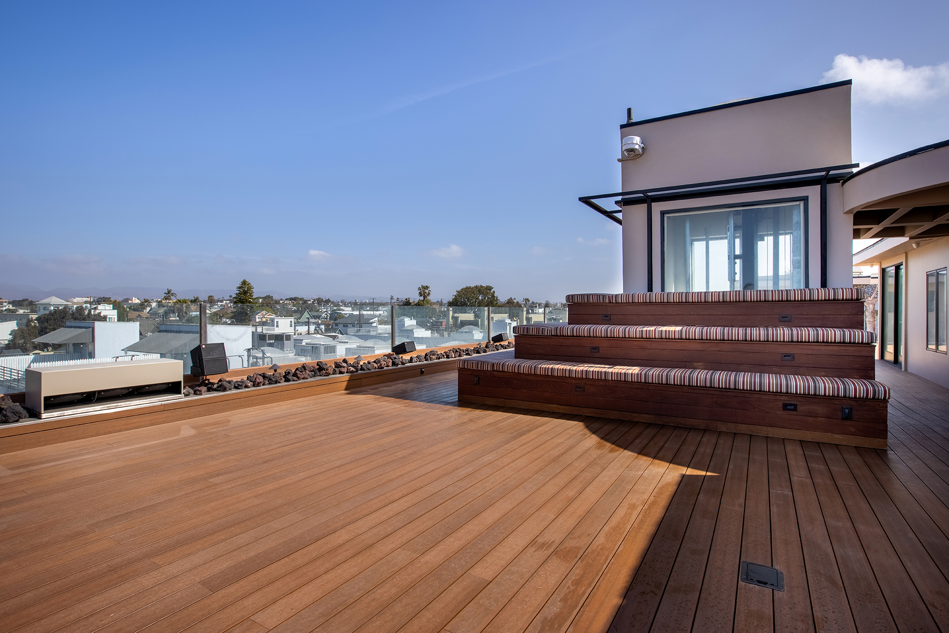 custom deck design building project