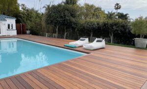 Stylish backyard decks ideas to transform your pool decks