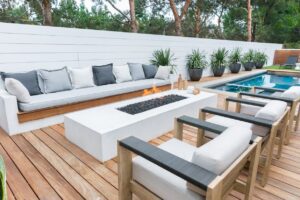 Your Guide to Finding the Best Deck Builders in Los Angeles